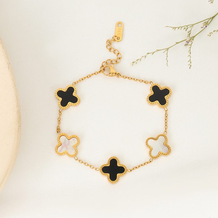 Black & White 4 Leaf Clover Bracelet - Gold